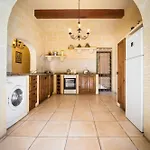 Σπίτι διακοπών 3 Bedroom With Private Pool And Views Nadur